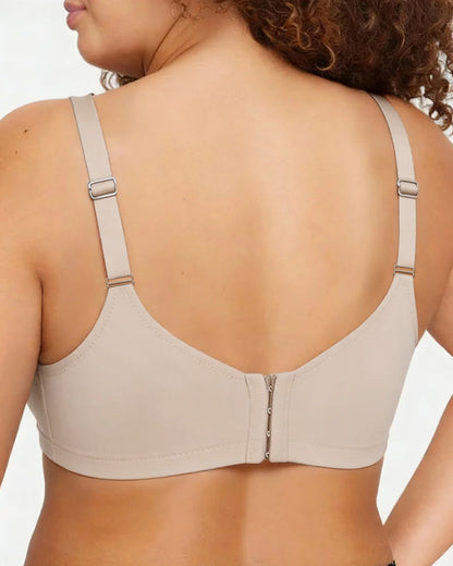 SculptLift™ Seamless Push-Up Deep V Bra